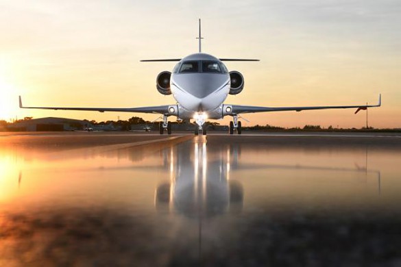 Used aircraft independent broker