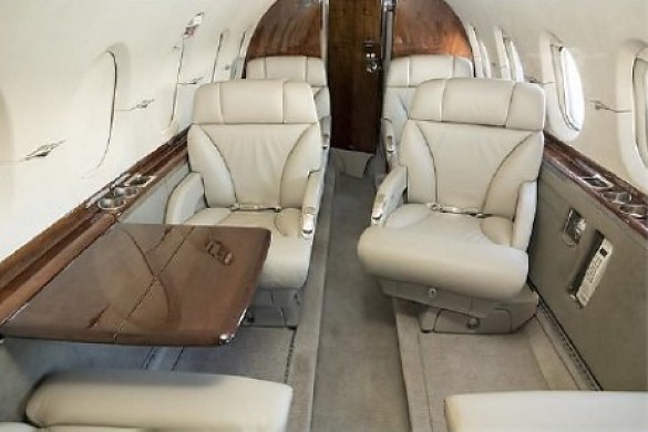 2005 HAWKER BEECHCRAFT Hawker 800 XPi