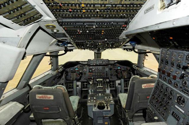 1998 BOEING 747-400 (international, winglets)