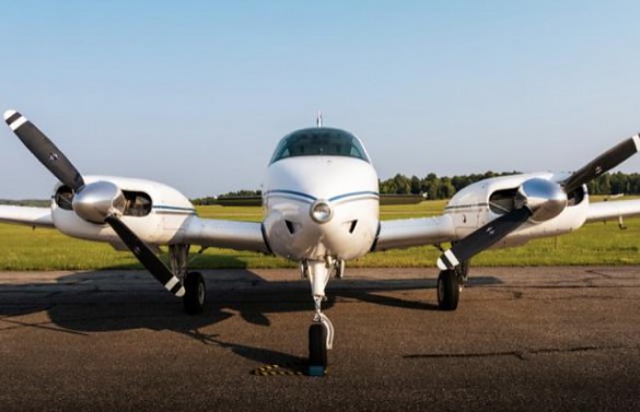 1965 BEECH B55 Baron