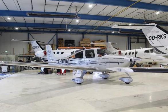 2007 CIRRUS SR-22
