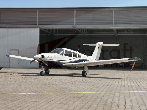 1979 PIPER PA-28RT-201T Turbo Arrow 4