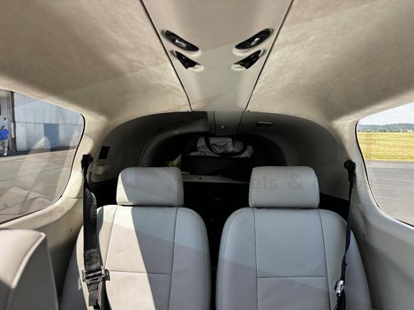 1998 MOONEY Allegro