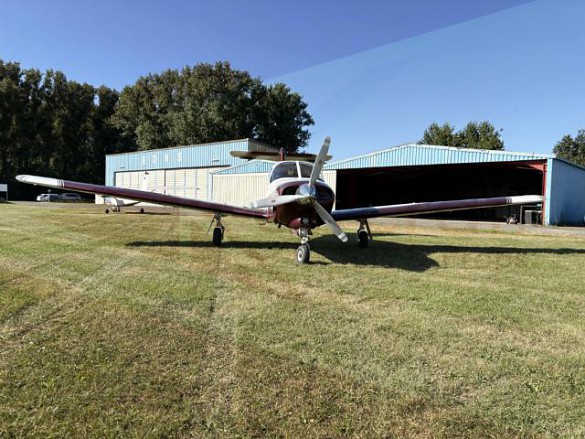 1981 PIPER PA-28RT-201T Turbo Arrow 4