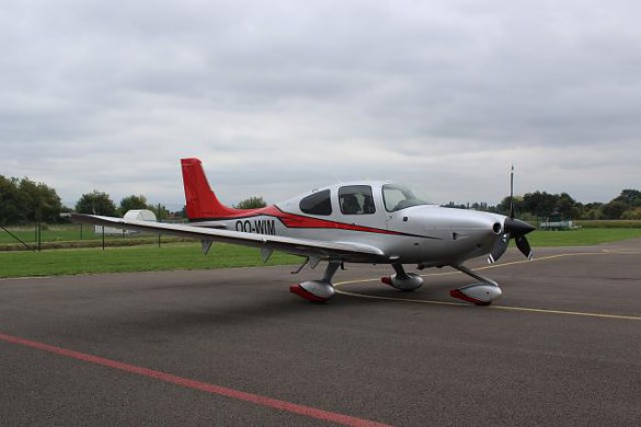 2015 CIRRUS SR-22
