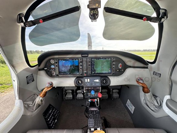 2007 COLUMBIA Columbia 400 SLX