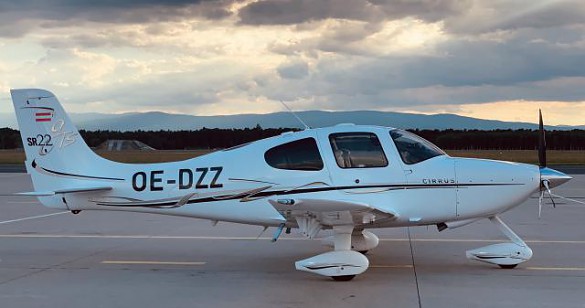 2006 CIRRUS SR-22