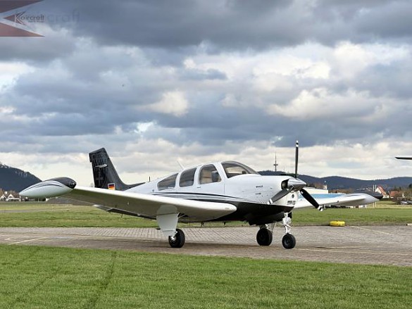 1990 BEECH 33 Bonanza