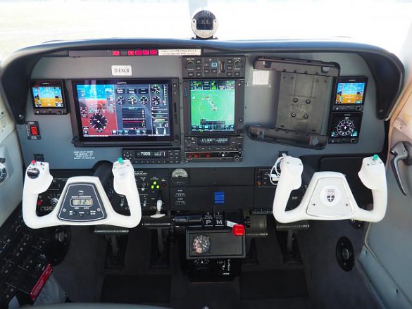 1988 BEECH A36 Bonanza