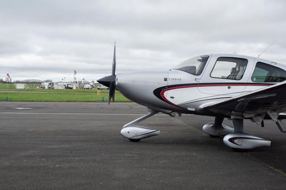 2013 CIRRUS SR-22