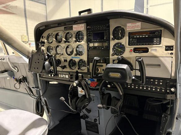 1978 CESSNA 177 Cardinal F177RG