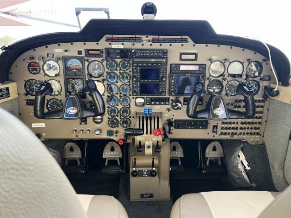 2000 PIPER PA-34 Seneca