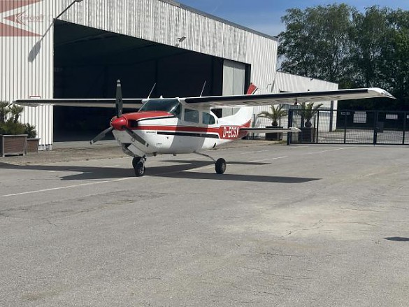 1979 CESSNA 210 Centurion