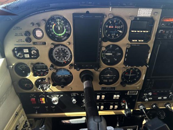 1979 CESSNA 210 Centurion