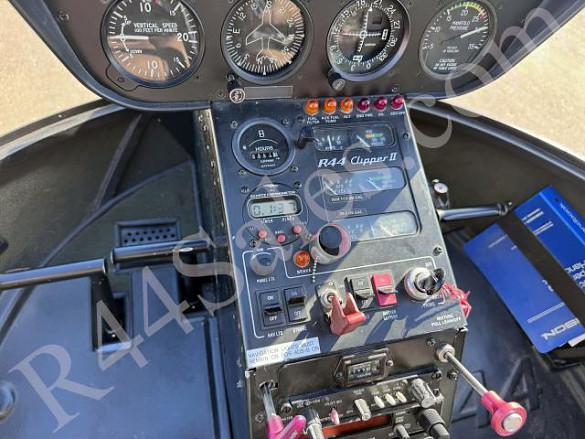 2004 ROBINSON R-44 Clipper II - 1179E
